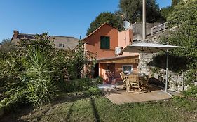 Casa Zaffe - Relax Ligure Nel Cuore Di Sturla